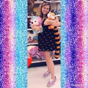 Meet your Posher, Allison